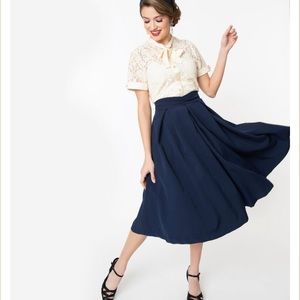Unique Vintage I Love Lucy Hollywood Skirt